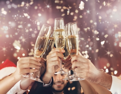 Szilveszter ABBA hangulatban a Fried*** Kastély Hotelben